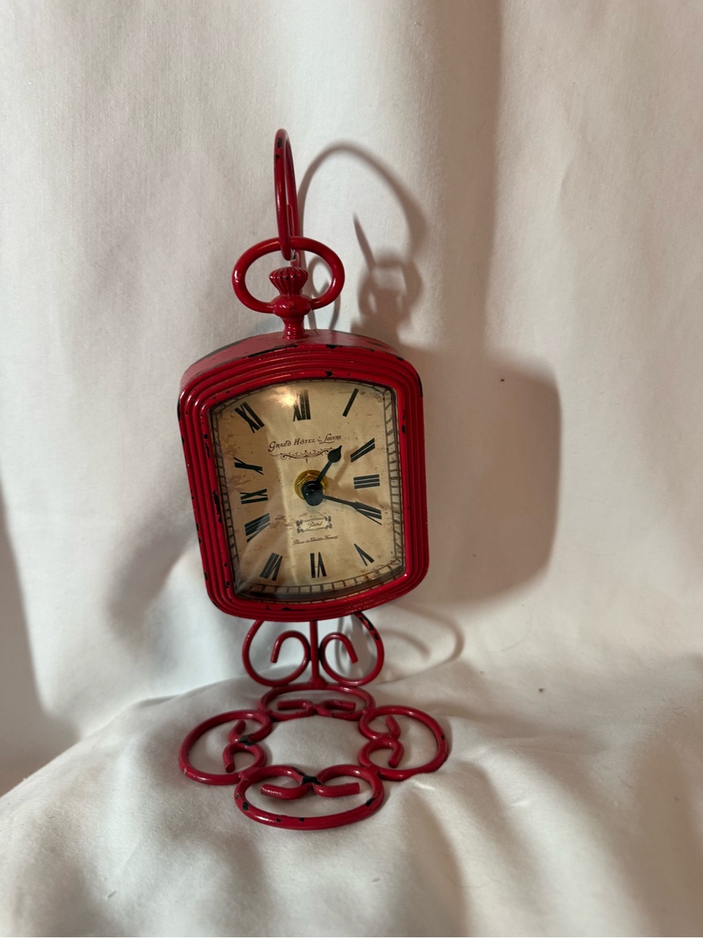 Grand Hotel du Louvre Paris Clock Red Metal French Country Shabby Chic WORKS
